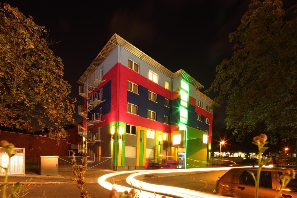 Petul Apart Hotel City Garden إسن المظهر الخارجي الصورة